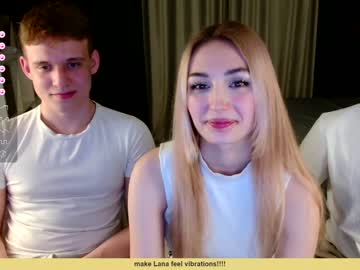 couple Nude Cam Girls Fuck For Money with lovelypeachs