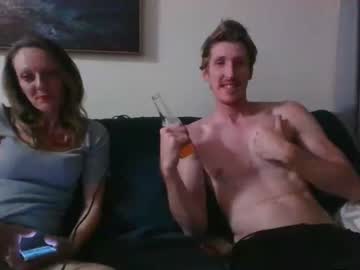 couple Nude Cam Girls Fuck For Money with jtrain07