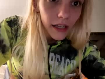 couple Nude Cam Girls Fuck For Money with valnvlad101