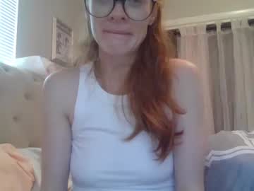 couple Nude Cam Girls Fuck For Money with lil_red_strawberry