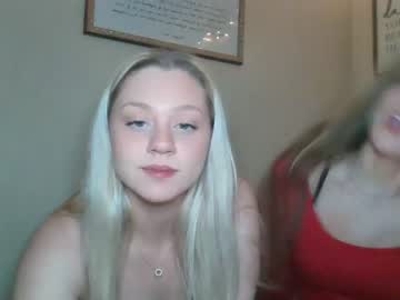 couple Nude Cam Girls Fuck For Money with 2prettylittlething2