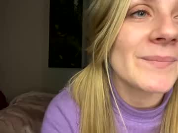 girl Nude Cam Girls Fuck For Money with millie_420