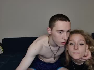 couple Nude Cam Girls Fuck For Money with nicky_rayder