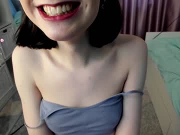 girl Nude Cam Girls Fuck For Money with elwinefieldhouse