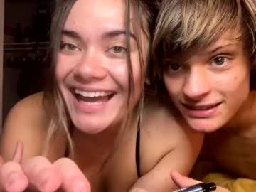 couple Nude Cam Girls Fuck For Money with partystars