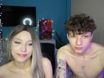 couple Nude Cam Girls Fuck For Money with wendy_shyfox