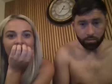 couple Nude Cam Girls Fuck For Money with riskni