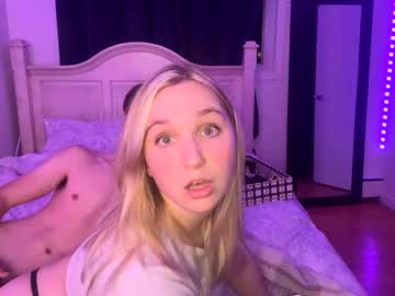 couple Nude Cam Girls Fuck For Money with lolaabellaa69