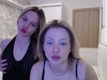 couple Nude Cam Girls Fuck For Money with alice_nika