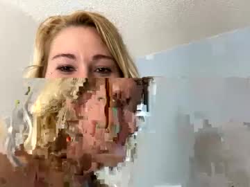 couple Nude Cam Girls Fuck For Money with ashlynnstarr
