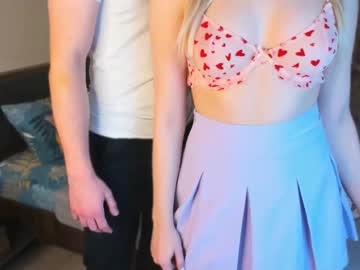 couple Nude Cam Girls Fuck For Money with lolymolllyy