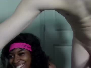 couple Nude Cam Girls Fuck For Money with tommyoceanandcocoa
