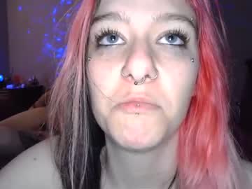 couple Nude Cam Girls Fuck For Money with feralfoxiee