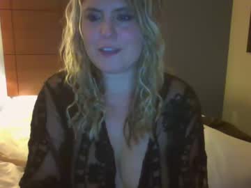girl Nude Cam Girls Fuck For Money with midnightqueen01